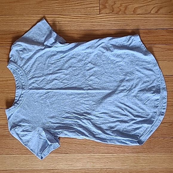 SO Brand Favorite Crew Tee XS - Picture 2 of 9